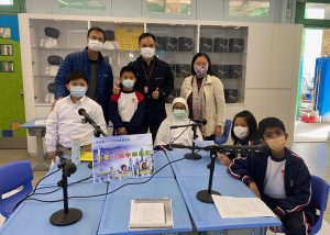 潘明珠、潘金英策劃及主持「小學生眼中的社區」廣播劇節目