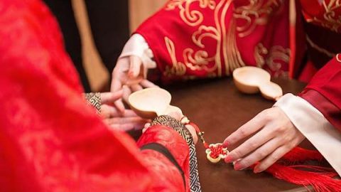 鷓鴣天．婚宴即席賦此