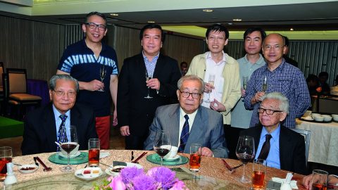 摭拾與緬懷——悼念趙師令揚教授