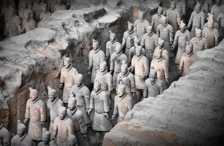 參觀秦始皇帝陵搏物院放歌