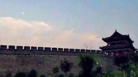 古城牆、致密友