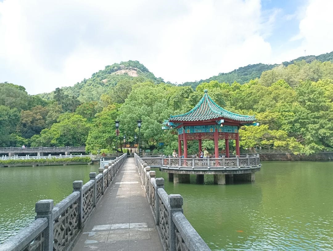 羅浮山二首