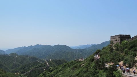 我自東方來二首