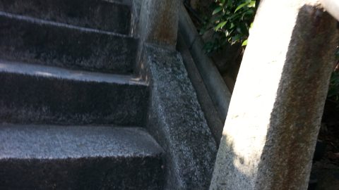 解「我」三部曲感賦一首（外一首）