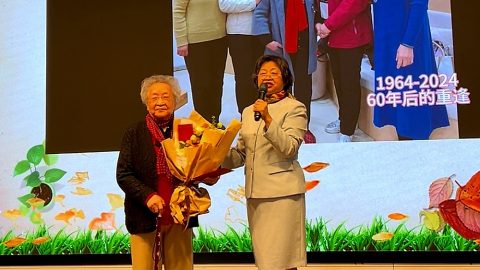 她是我的文學啟蒙老師